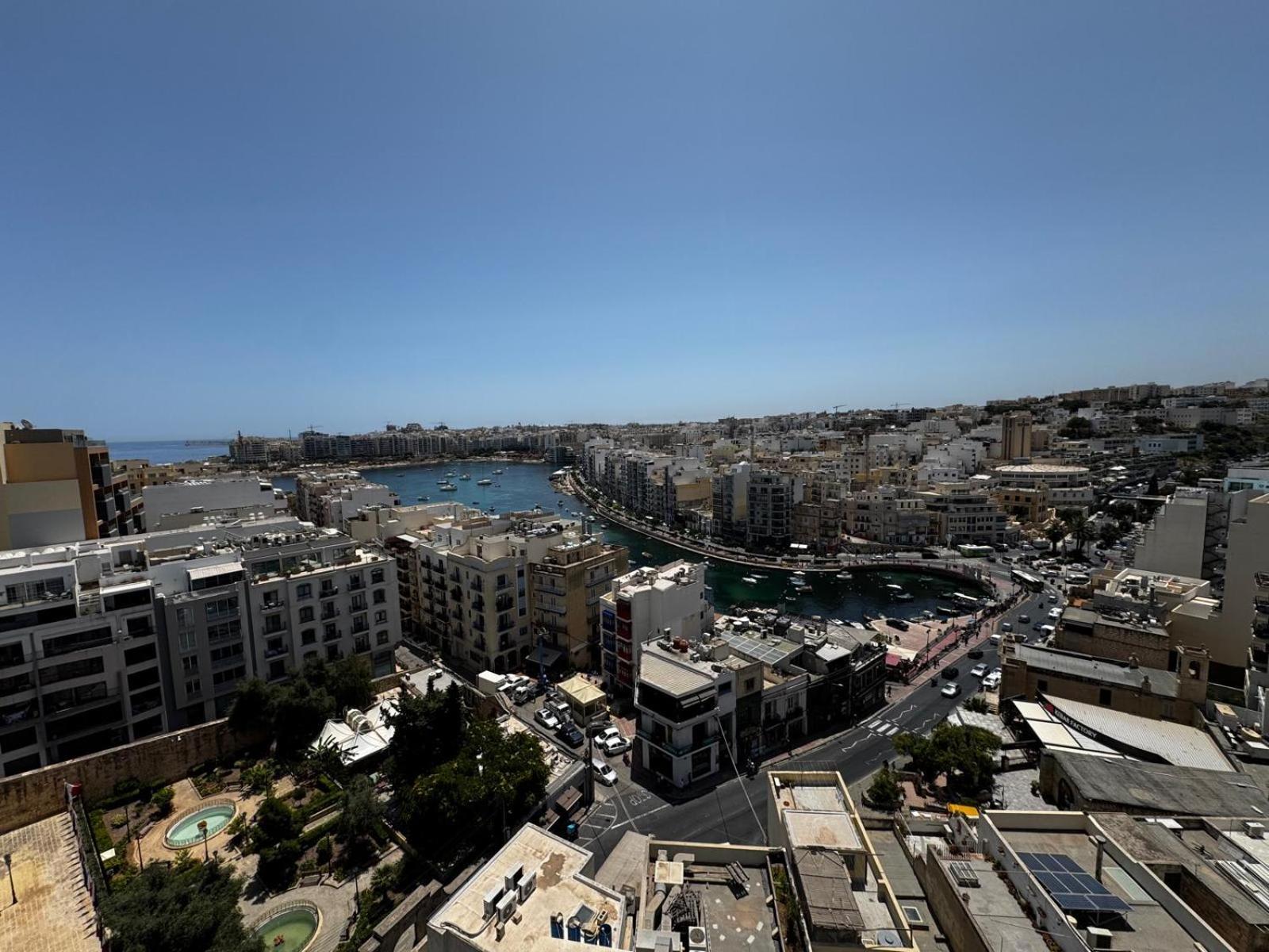 Spinola
